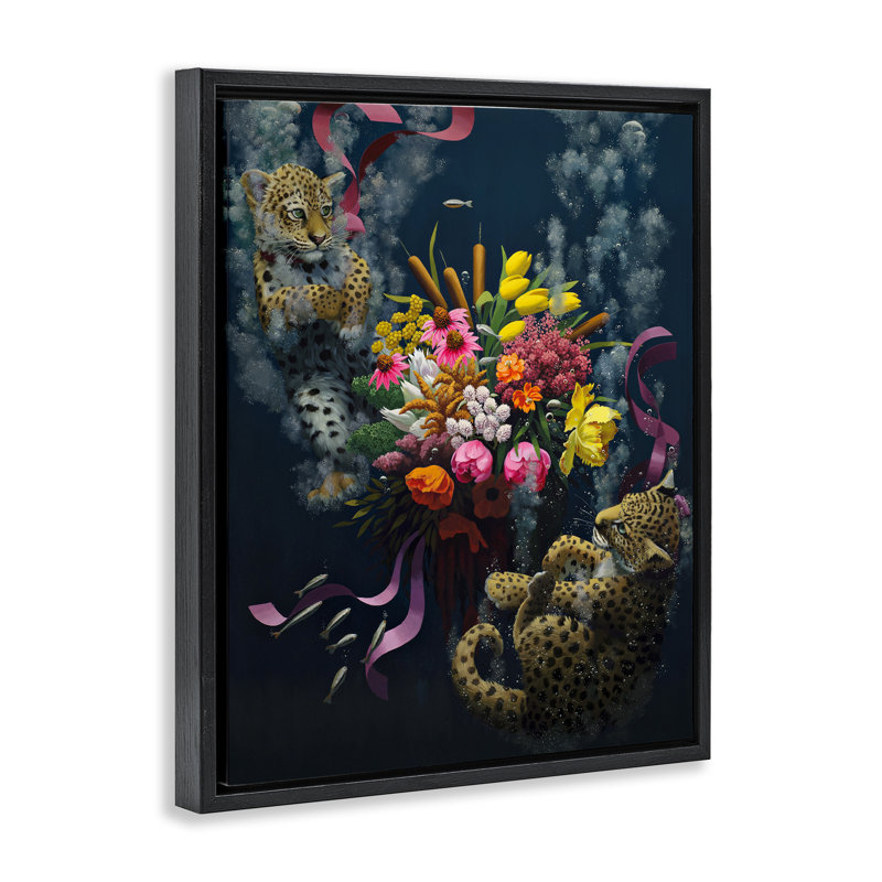 Bouquet avec cadre flottant sous-marin léopards, design par Heather Gauthier, H 21 po x l 17 po, Cadre flottant noir de jais