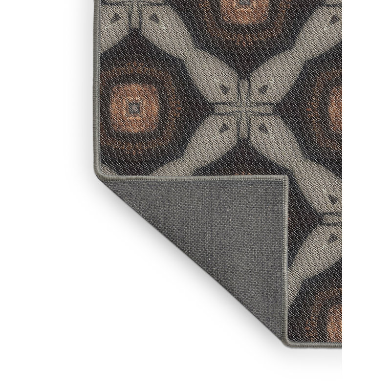 Geometric Indoor Rug, Rectangle 7' x 10'