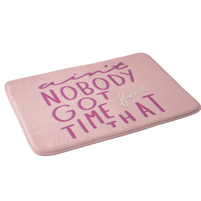 Tapis pour salle de bain aint nobody