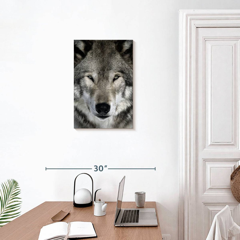 Brampt Gray Wolf Head, 24" H x 16" W