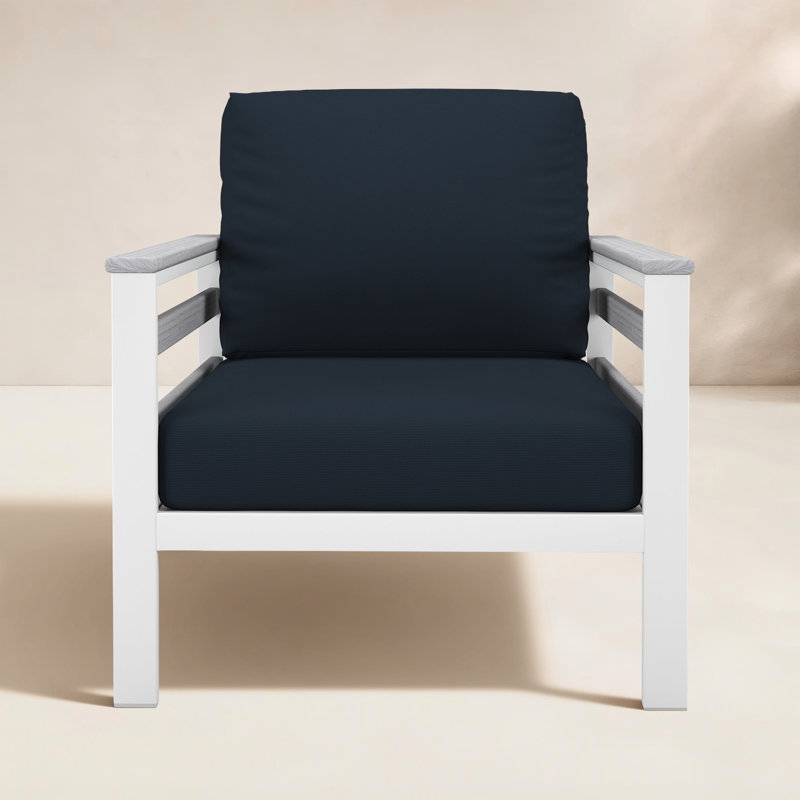 Fauteuil club d'extérieur en métal avec coussin Sunbrella Townsend, Light Grey, Toile bleu marine