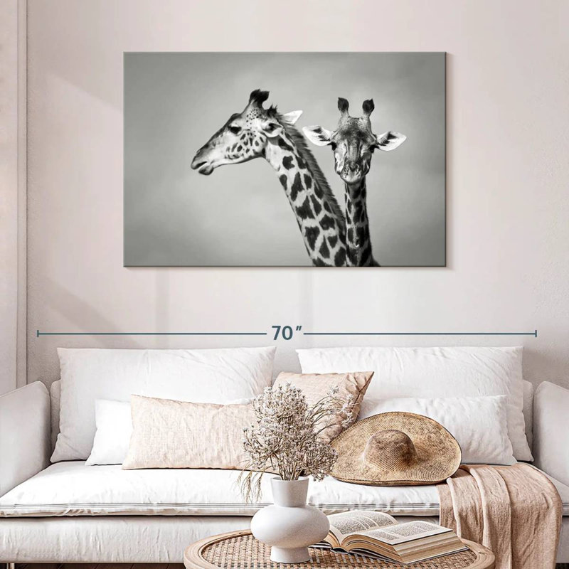 Gros plan sur des girafes de Brampt, H 30 po x l 45 po
