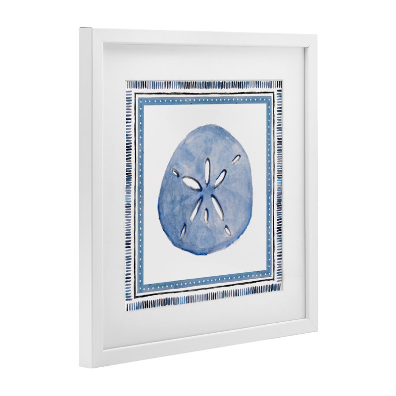 «Blue Bordered Sand Dollar», reproduction sous verre encadrée, design par Lanie Loreth, H 13 po x l 13 po, Cadre blanc côtier