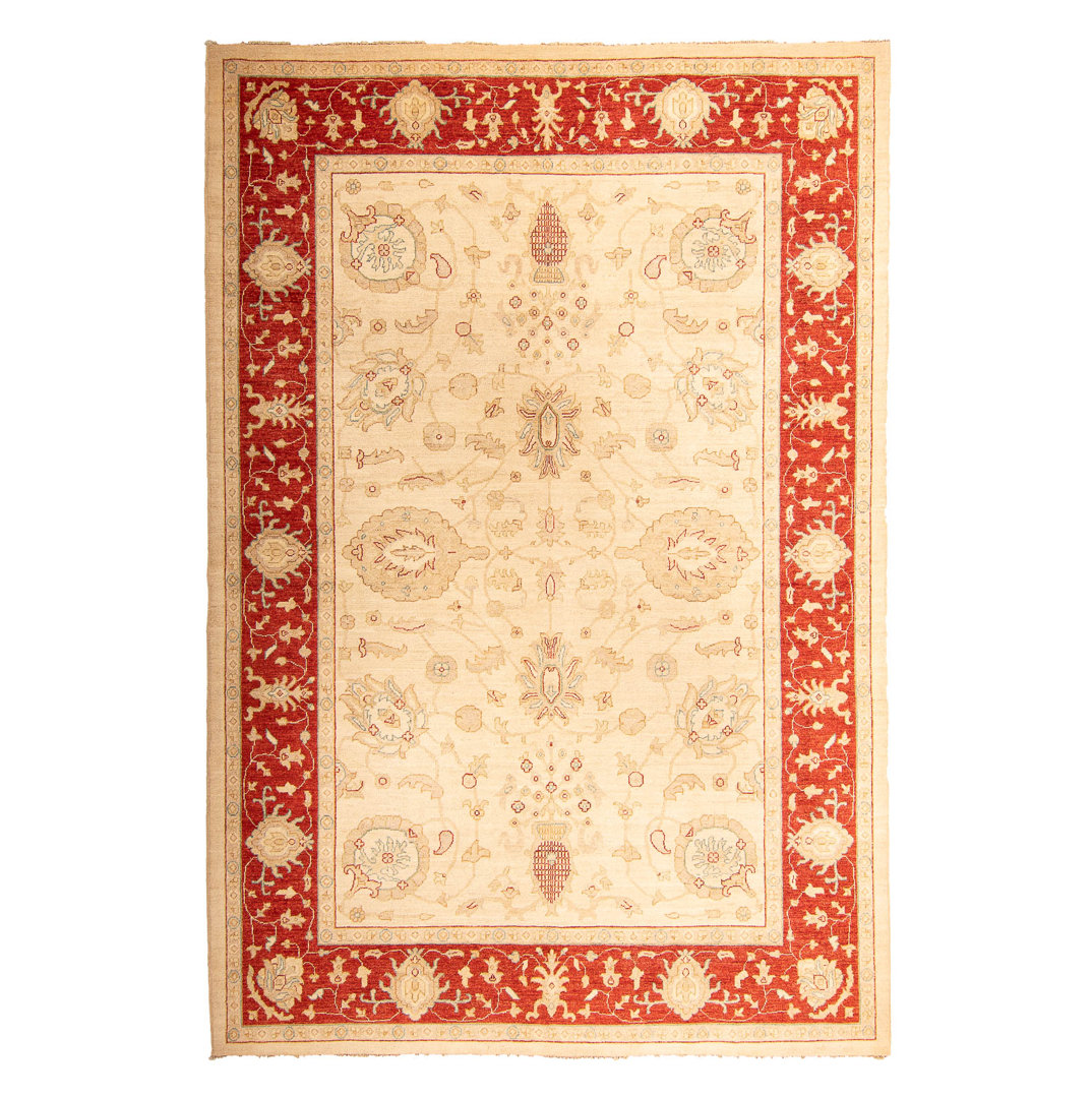 Handgefertigter Teppich Amarelis aus Wolle in Rot/Beige