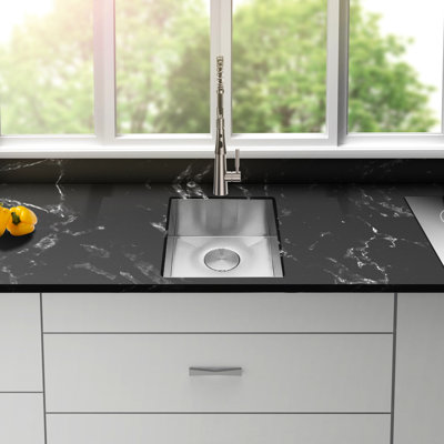 Évier de cuisine en acier inoxydable encastrable de 15 pouces, calibre 16, bol simple de 9 po de profondeur, assemblage de drain, insonorisant, évier en nickel brossé avec drain facile, revêtement et rembourrage pour la tranquillité