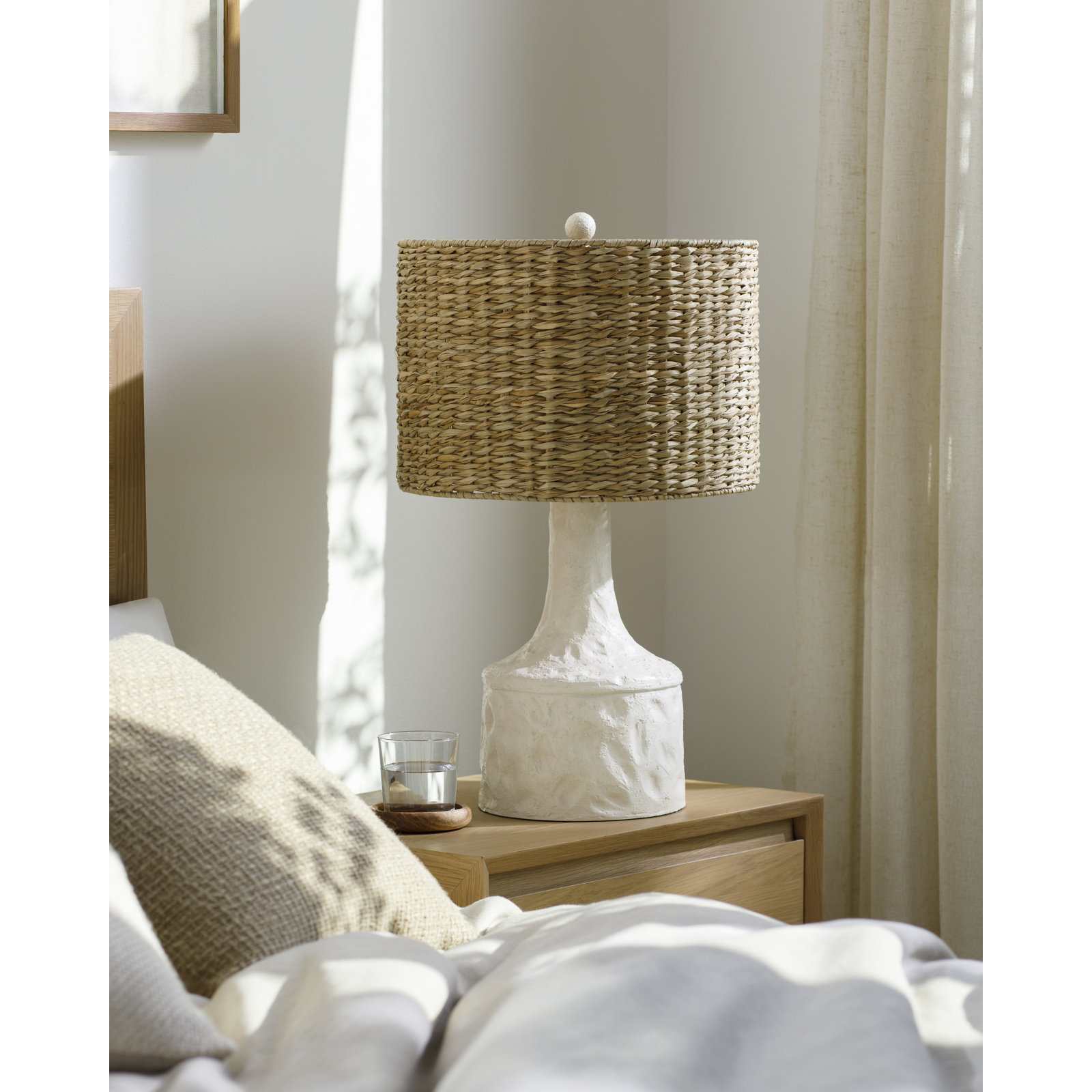 Camryn Resin Table Lamp, White