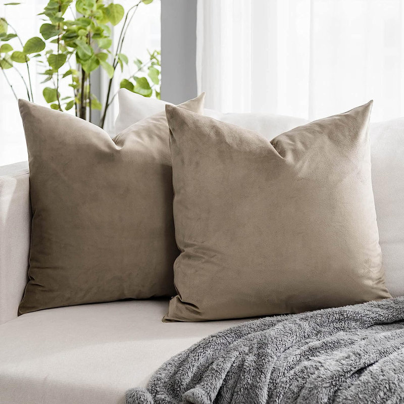 Housse de coussin , Pierre