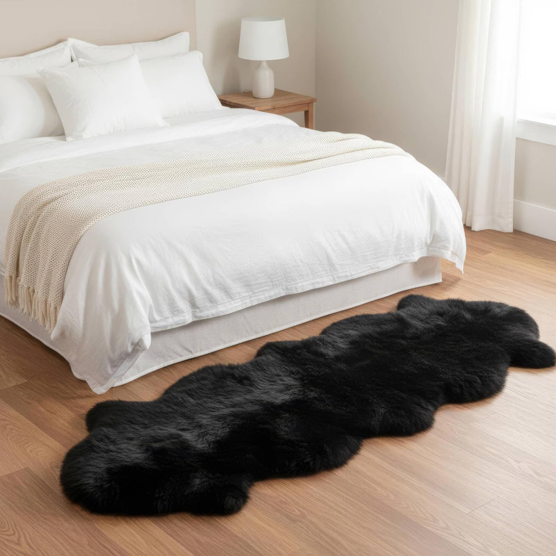 Tapis noir en peau de mouton Bershire, Nouveauté 2 pi x 6 pi