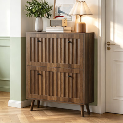 Medieval-style Modern Shoe Cabinet, Upright Shoe Storage Unit With Vertical Grooved Finish, 31.5-inch Walnut-colored Shoe Cabinet, Suitable For Hallways, Passageways And Entrances.
