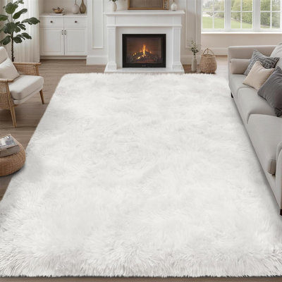 Tapis blanc moelleux à poils longs Ebern Designs