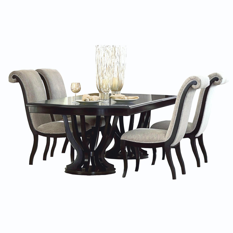 Eppo Dining Table