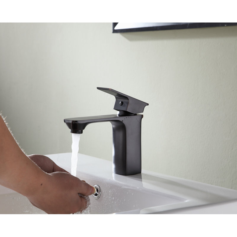 Promenade Single-Hole Single-handle Bathroom Faucet, Oil Rubbed Bronze