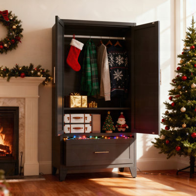 Armoire à tringle en métal