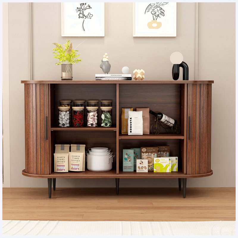 Buffet l 47 po en noyer, armoire d'appoint cannelée avec rebord courbé, crédence à porte coulissante pour salon, salle à manger, cuisine, couloir