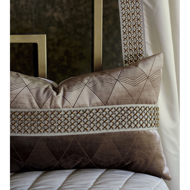 Coussin et insert lombaire en velours géométrique 15 po Silvio