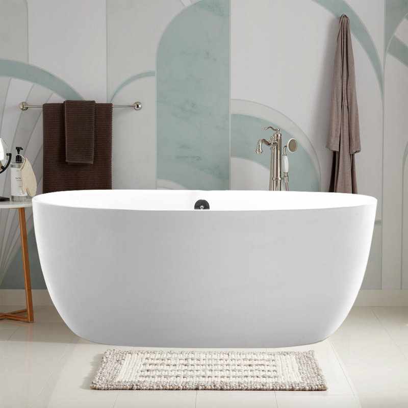 Baignoire de trempage autoportante en acrylique 67 po. X 32 po.