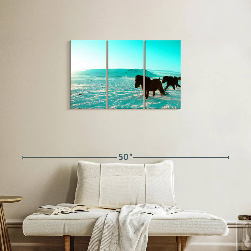 Brampt Icelandic Horses, 20" H x 33" W