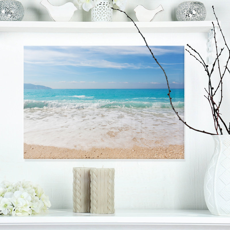 «Permit White Waves Kissing Beach Sand», photographie, H 12 po x l 20 po x P 1 po, Métal métal