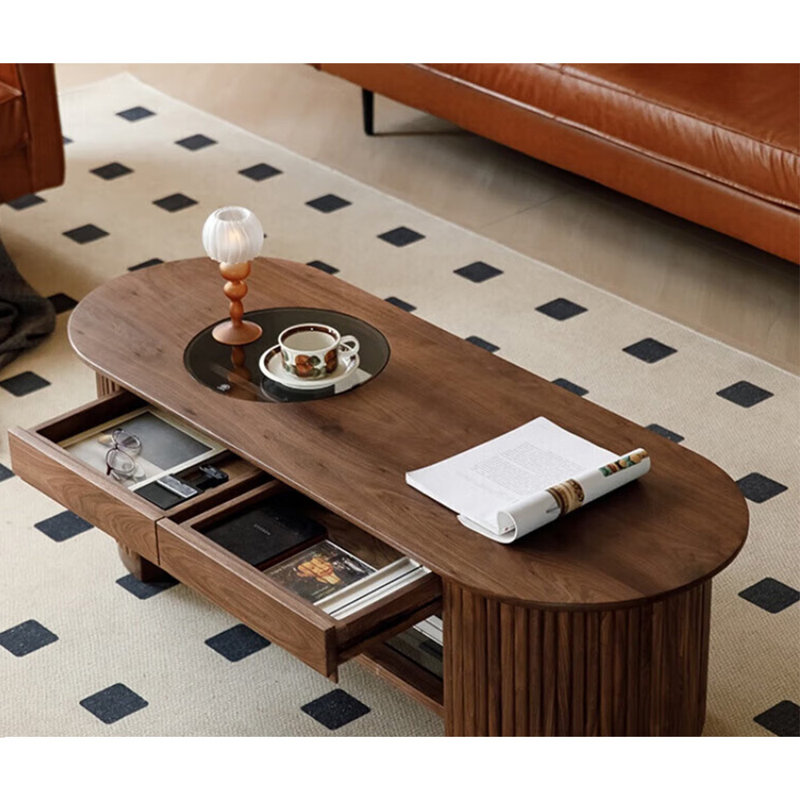 Table basse de style moderne et minimaliste