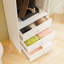 Système de garde-robe modulaire étroit, garde-robe autoportante blanche avec tringle suspendue et 3 tiroirs de rangement