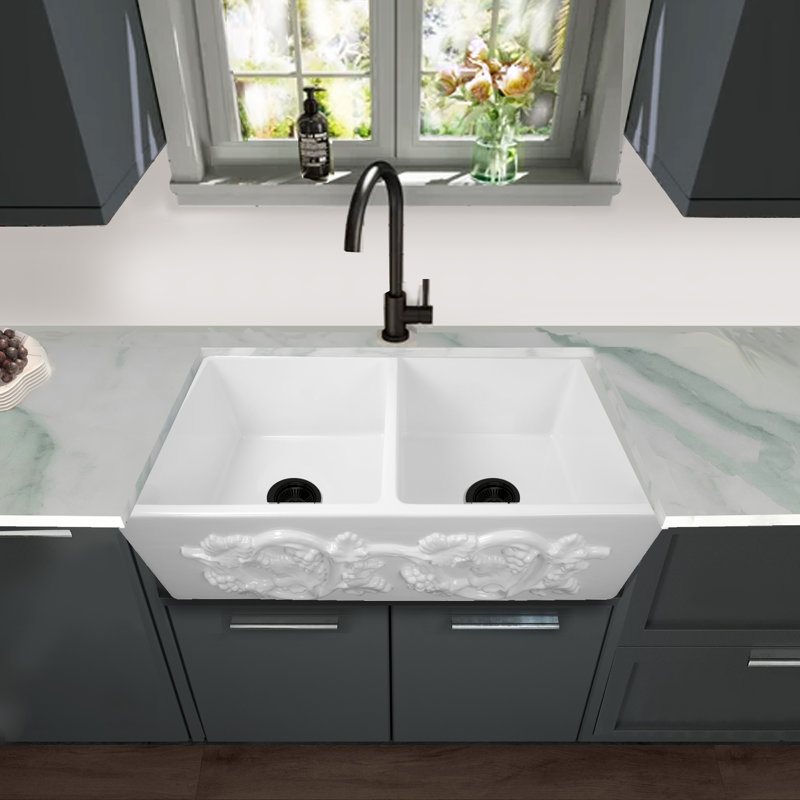 Vineyard 33'' L Double Bowl Fireclay Kitchen Sink