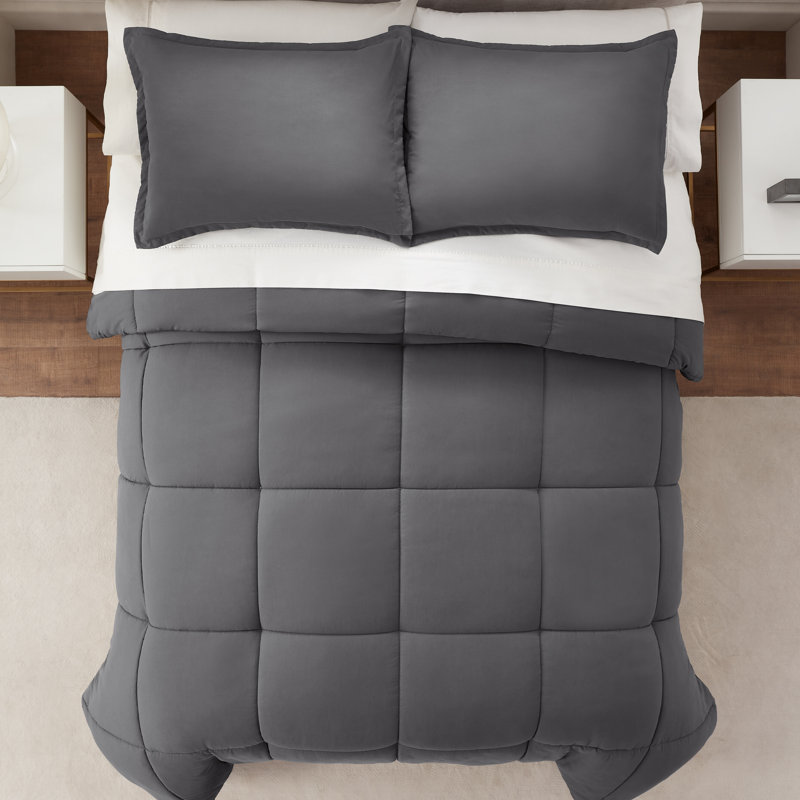 Gray Full/Queen Microfiber Comforter Set