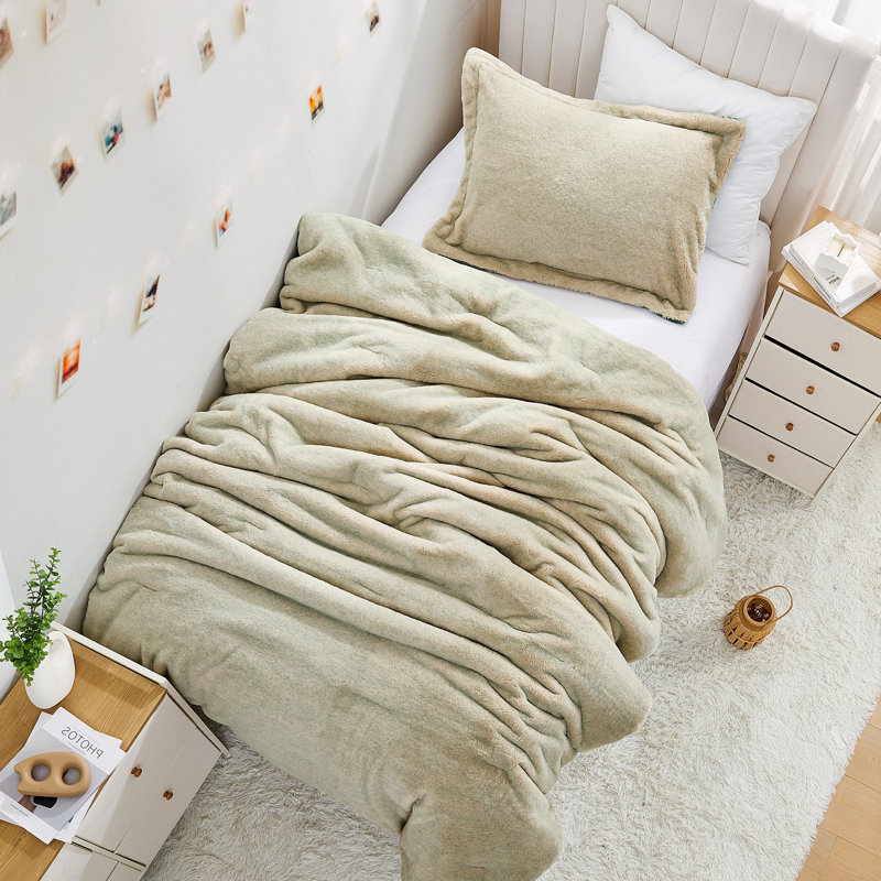 Coma Inducer Polar Tundra Oversized Comforter Set, Twin XL Comforter + 1 Standard Sham