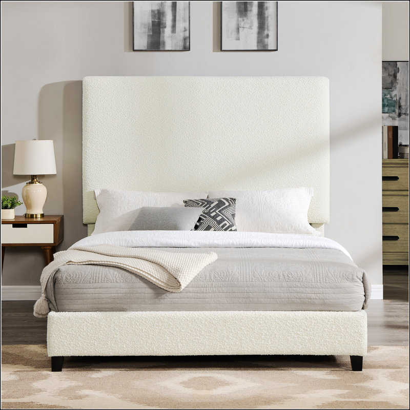 Grand lit plateforme tapissier blanc Boucle