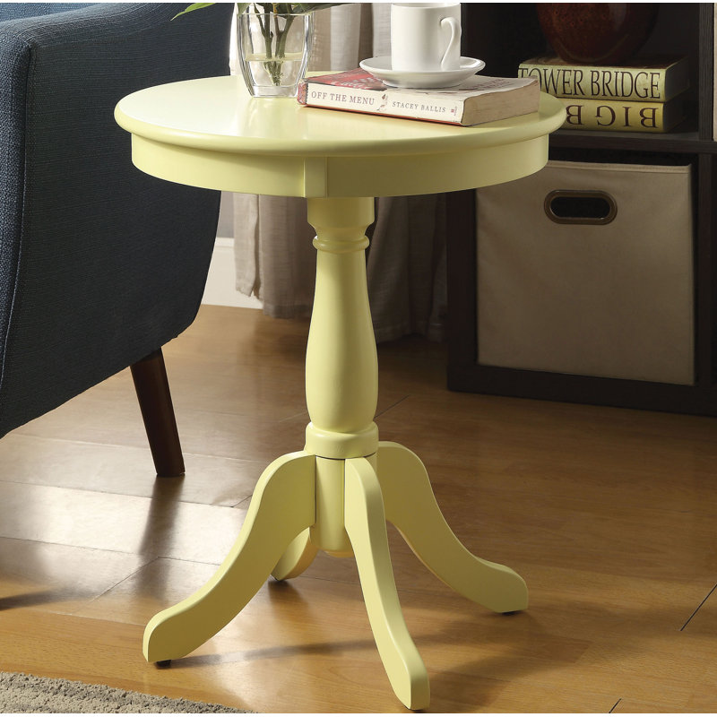Table d'appoint ACME d'Alger, jaune clair, Jaune clair, H 25,5 po x l 18,5 po x P 18,5 po