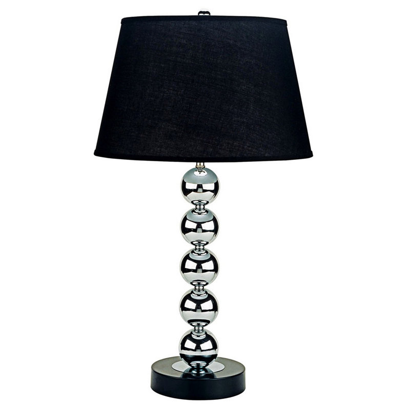 Lampe de table en métal