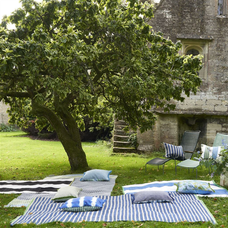 Muara Cobalt Outdoor Rug, Rectangle 3'11" x 5'11"
