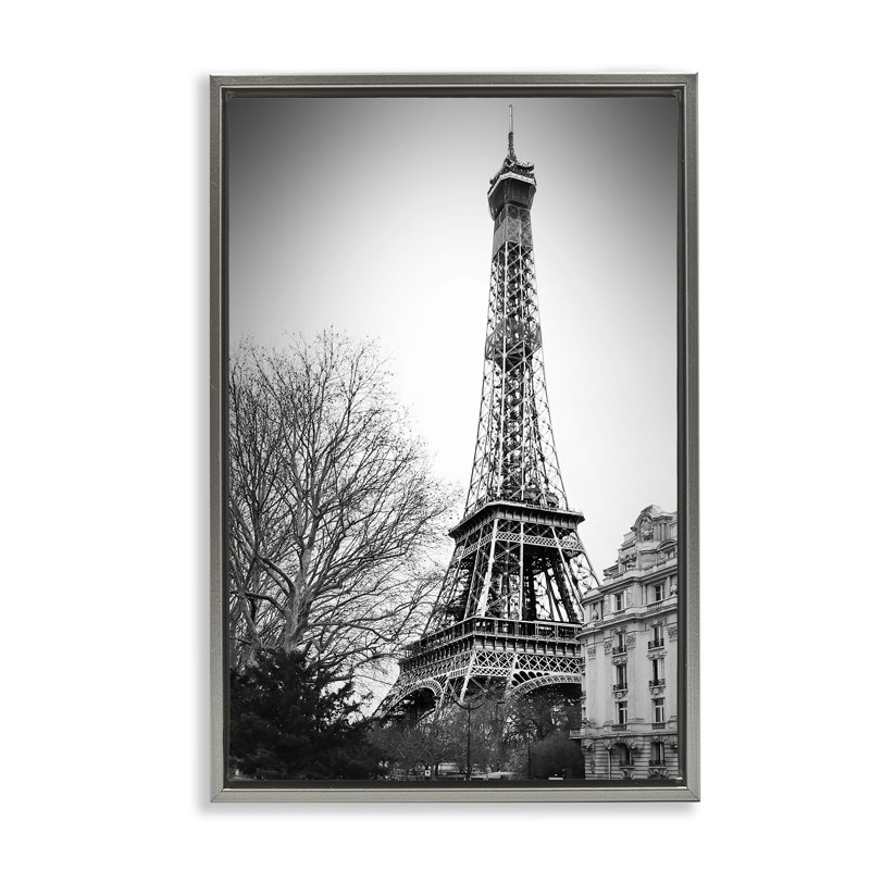 Paysage de la Tour Eiffel imminente, H 31 po x l 21 po, Cadre flottant gris lustré
