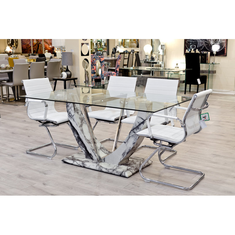 Eunice 6 - Person Dining Set