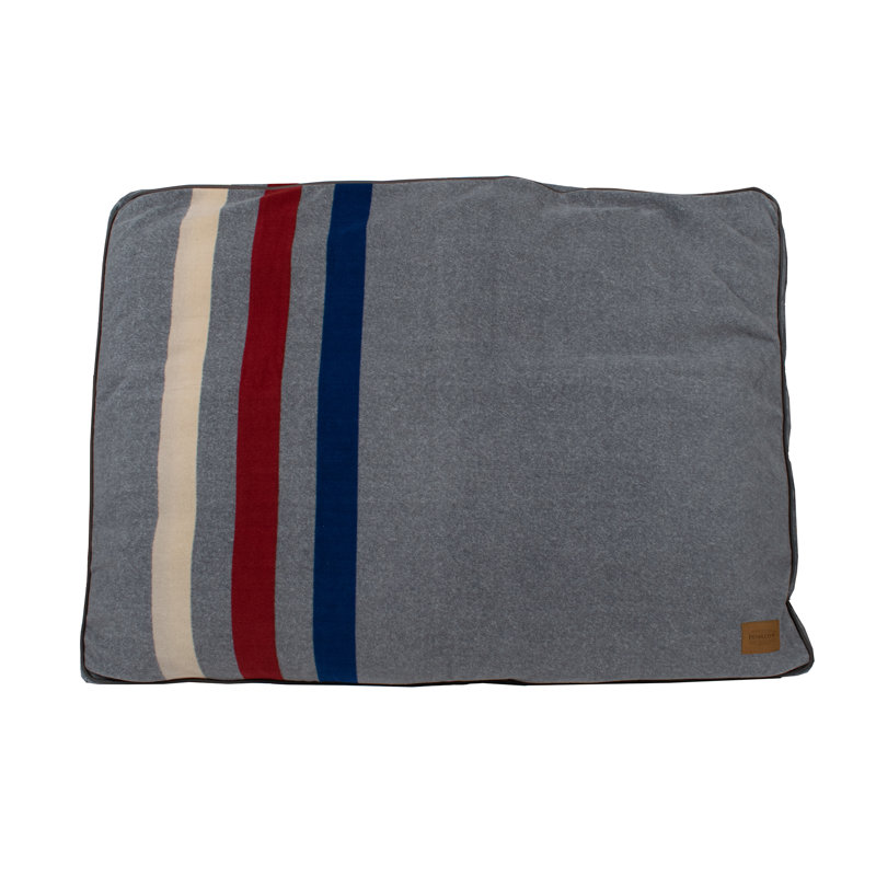 Pendleton Pet Napper, Cabin Stripe Gray, X-Large (48"w x 36"d x 4"h)