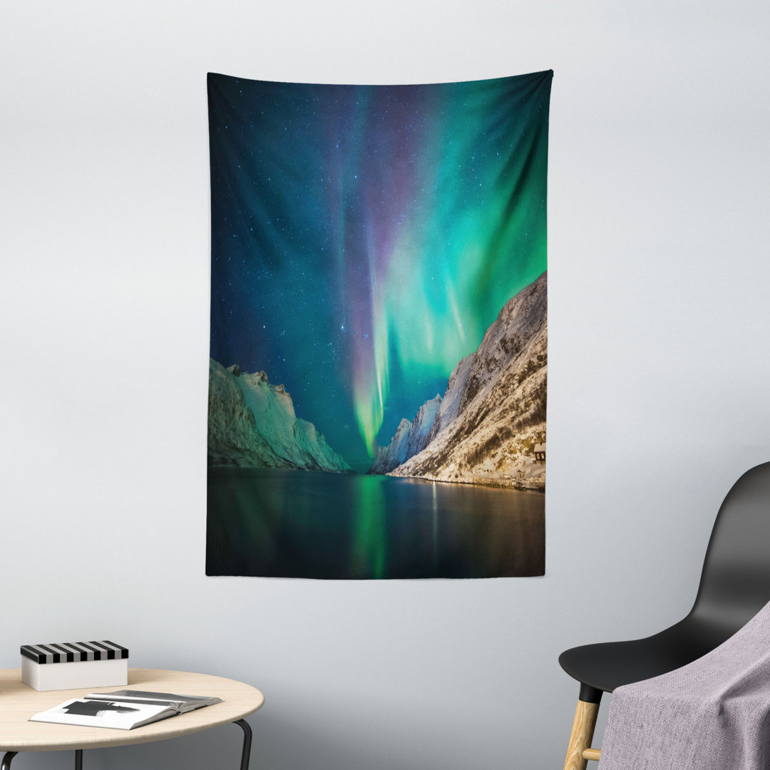 Wandbehang Aurora Borealis über den Rocky Hills Magnetische Pole Solar Space Panorama