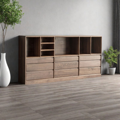 Elegant and classic bookcase