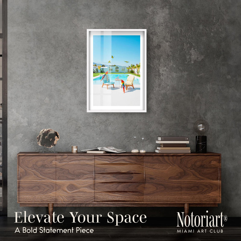 «Parrot Paradise Poolside Shadowbox» par Notoriart, H 31 po x l 21 po, Blanc