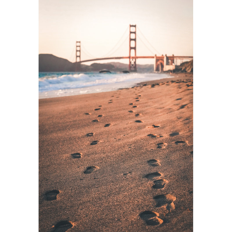 Pont Golden Gate, arche, orange, rouge, pont suspendu, ciel, San Francisco, plage, empreintes de pas dans le sable