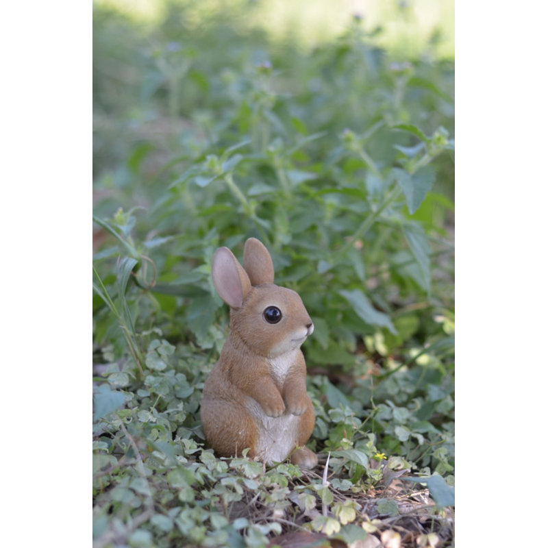 Statue de lapin dressés sur ses pattes