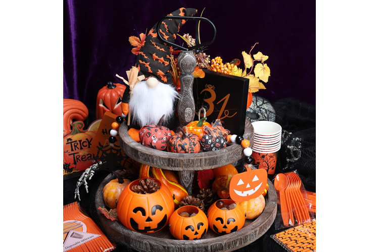 31 Quick and Clever Centerpieces to Help You Win Halloween