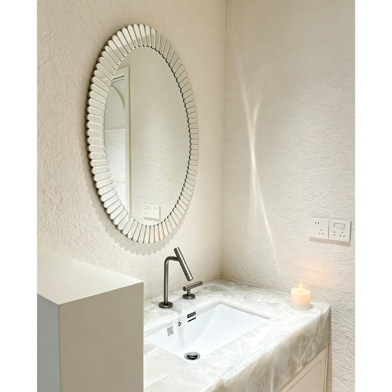 Miroir d'appoint mural, H 40,55 po x l 27,56 po