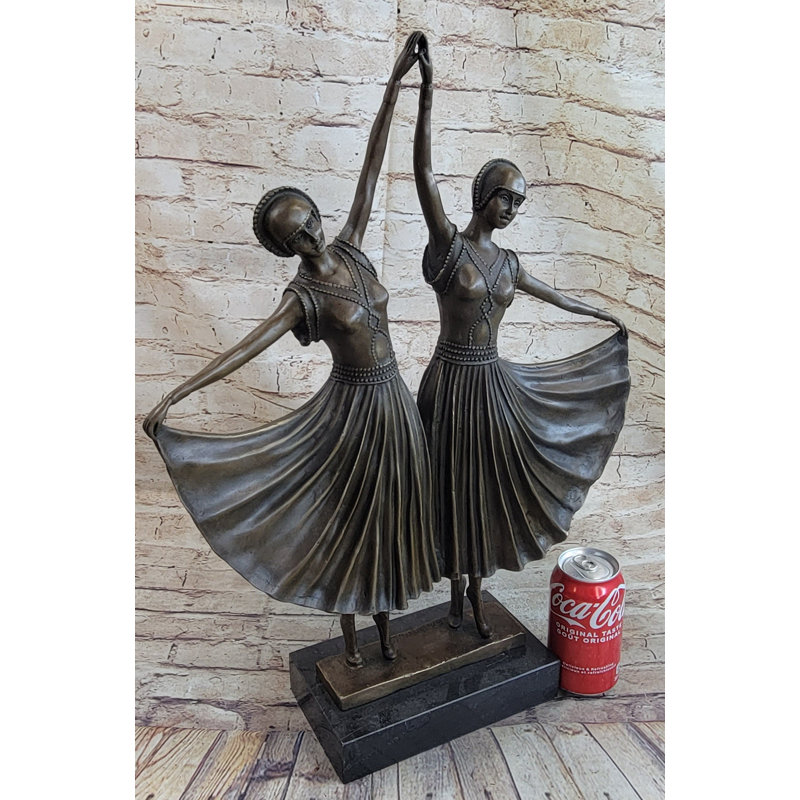 Figurines et sculptures Aykan
