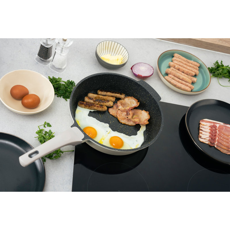 Commichef Aluminum Non-Stick, Cream, 32cm