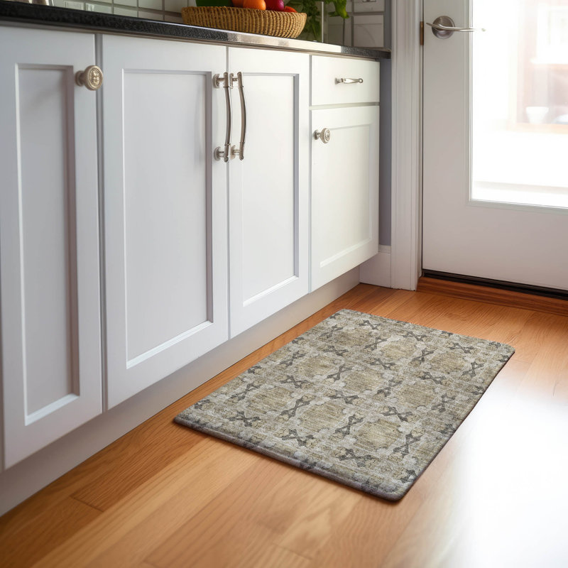 Premium Machine Washable Cerrito AMF564 Beige Rug, Rectangle 1'8" x 2'6"