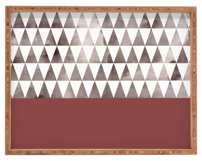 Plateau de table repose-pieds/basse terrey triangles, H 1,75 po x l 18 po x P 14 po