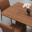 Ensemble de table de salle à manger rétro vintage-105432461