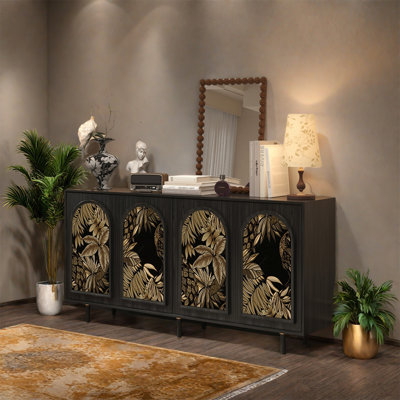 Buffet noyer à quatre portes avec plateau large
