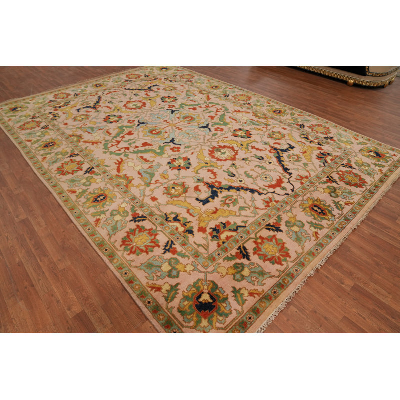 Tapis Oushak à motif floral All-Over