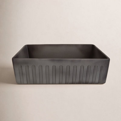 Vineyard 33" Farmhouse Kitchen Sink