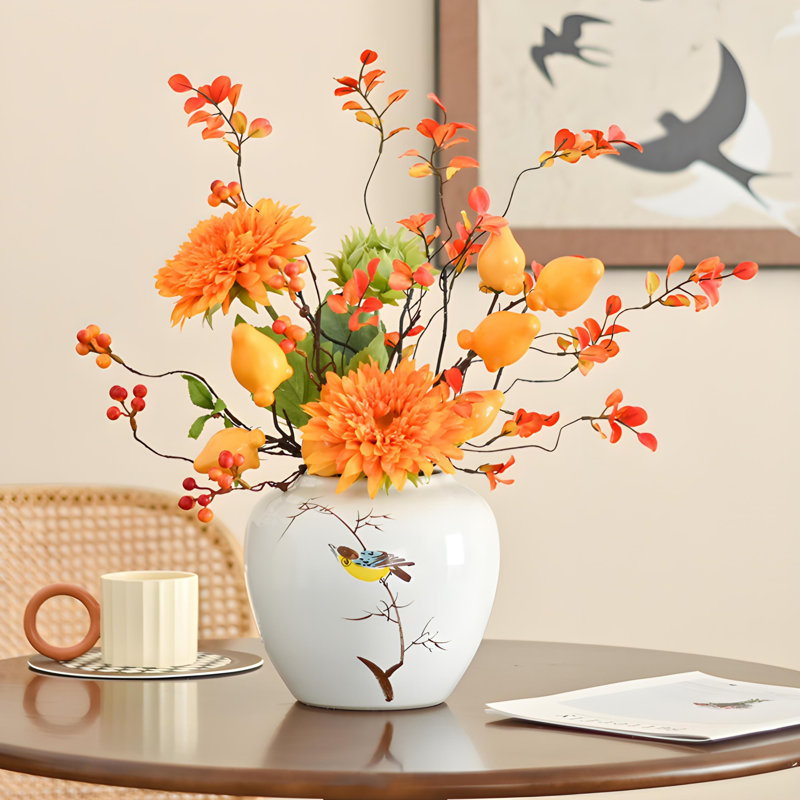 Ornements de fleurs simulées